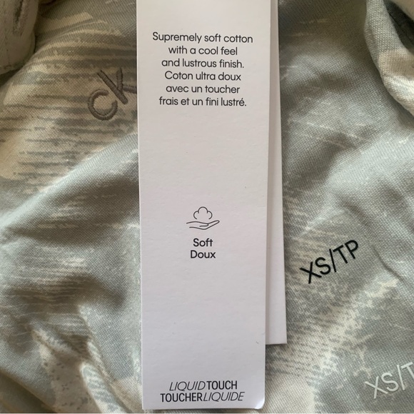 Calvin Klein Polo Shirt 
Size XS - Picture 4 of 4